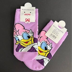 4/$12 💥 NEW (Daisy Duck) Adult Themed Character No Show Socks (4155)